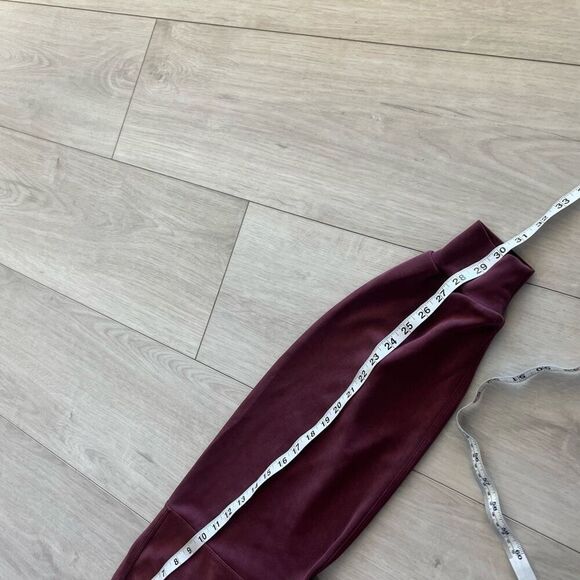 Lululemon women’s crop sweater size L - Picture 5 of 7